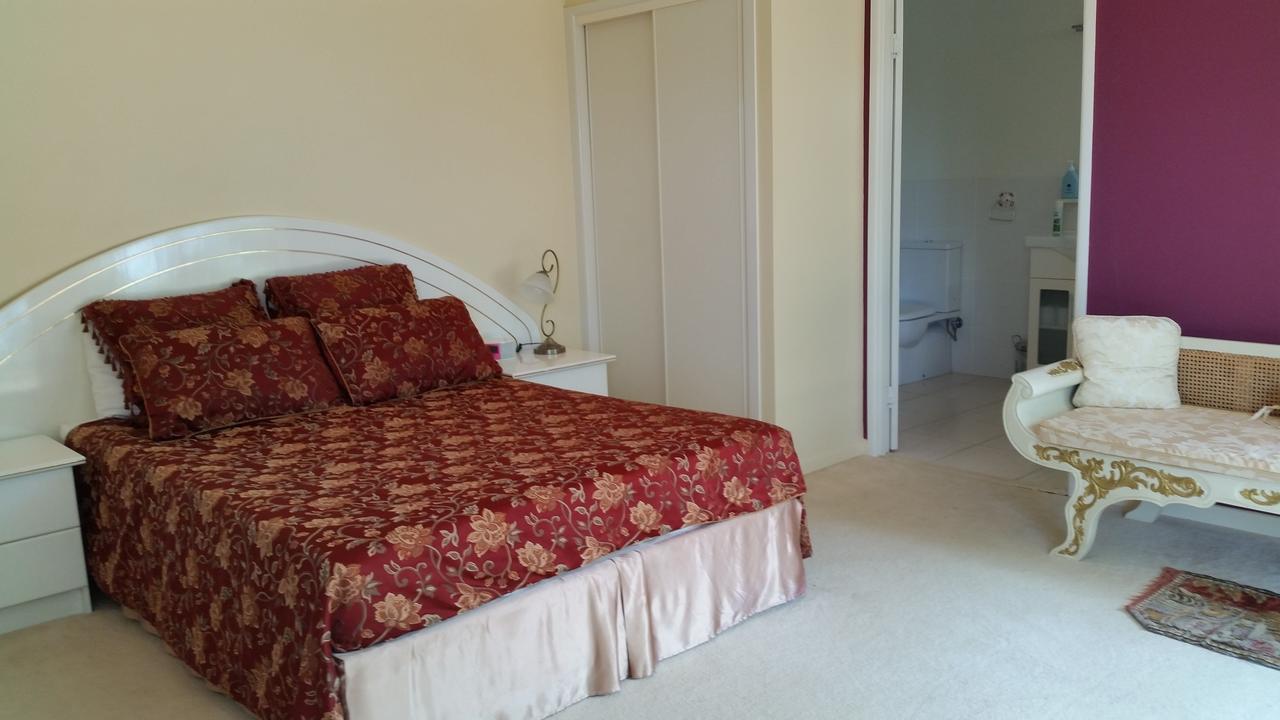 Hilltop Hideaway Ninderry Bagian luar foto