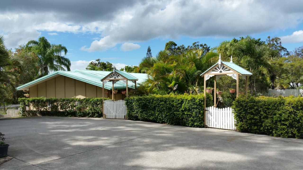 Hilltop Hideaway Ninderry Bagian luar foto
